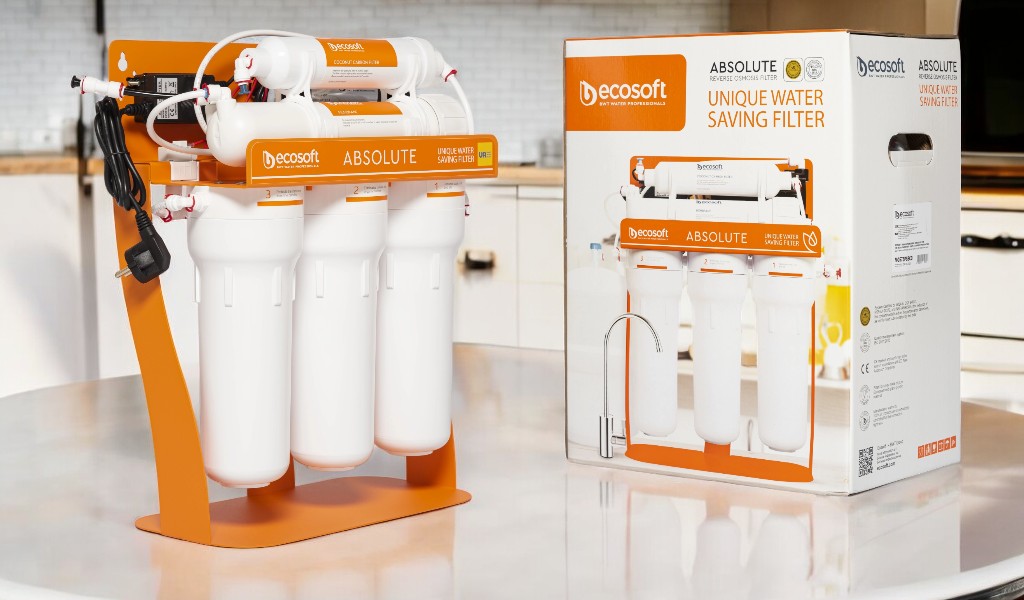 Фільтр зворотного осмосу Ecosoft Absolute з помпою на станині (MO575PSECO) Фільтр зворотного осмосу Ecosoft Absolute з помпою на станині (MO575PSECO)