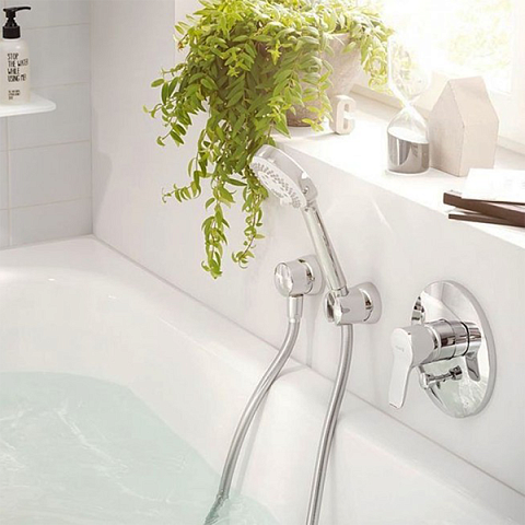 Смеситель для ванны и душа (встроенный) Kludi Pure&Easy 374190565 - фото