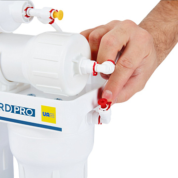 Запобіжна кліпса для побутових фільтрів A4LC (трубка Ø6мм) - фото