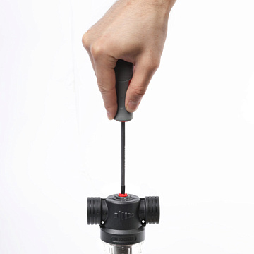 Самопромывающийся фильтр Ecosoft SAN 3/4'' 45°C 8bar с картриджем 250мкр из нержавеющей стали FFNS2P1502 - фото